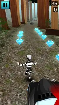 Jungle Prisoner Run Dash 3D Screen Shot 1
