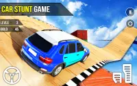 gekke mega ramp auto stunts Screen Shot 0