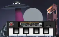 Alien UFO vs NASA Game Screen Shot 2