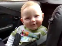 Interactive Baby Laughs Videos Screen Shot 0