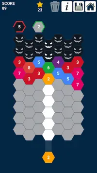 ataque hexagonal: atirar e mesclar números Screen Shot 0