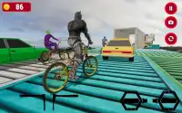 Superheroes Bike Parkour Stunts Master Screen Shot 6