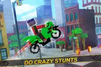 Blocky Super Bike Challenge Screen Shot 1