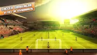 Striker Soccer London Screen Shot 0