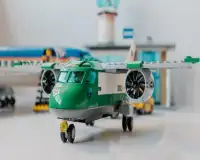 Cargo Plane lego games Screen Shot 1