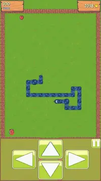 Snake VS Chomper - Retro Snake Game with a Twist! Screen Shot 1