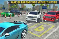 street prado car parking games 3d Screen Shot 4