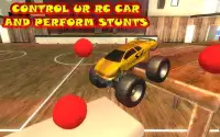 RC Toy Monster Truck Stunts Screen Shot 0