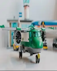 Cargo Plane lego games Screen Shot 0