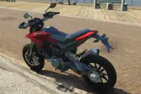 Real City Moto Rider Screen Shot 4