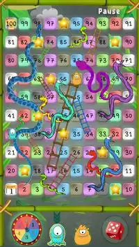 Classic Snakes & Ladders Screen Shot 0