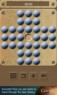 Peg Solitaire (with solution!) Screen Shot 0
