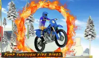 Racing on Bike - Moto Stunt Screen Shot 8