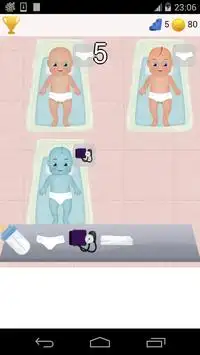 newborn care game Screen Shot 1