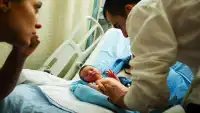 Real Circumcision Surgery Simulator:cirugíade bebé Screen Shot 2