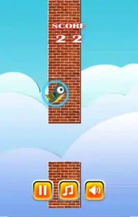 The Clumsy Bird On Way Home Screen Shot 3