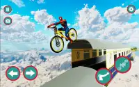 Superhero Bike Race Free Screen Shot 2