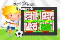 Soccer Mazes 2 Multiplayer Screen Shot 3